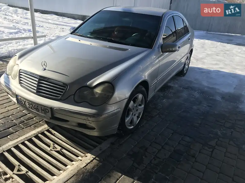 Mercedes-Benz C-Class