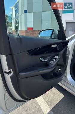 Универсал Mercedes-Benz C-Class 2017 в 