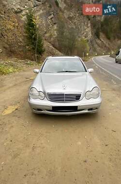 Седан Mercedes-Benz C-Class 2000 в Ивано-Франковске