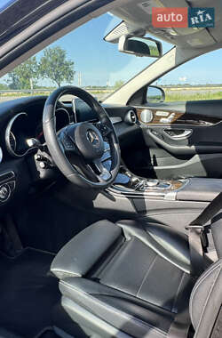 Седан Mercedes-Benz C-Class 2017 в 