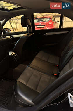 Седан Mercedes-Benz C-Class 2008 в 