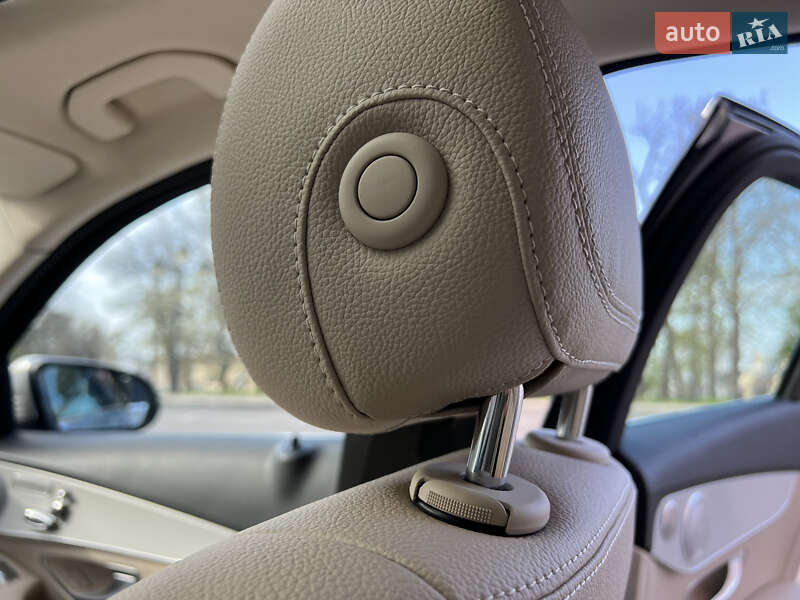 Седан Mercedes-Benz C-Class 2019 в Одесі