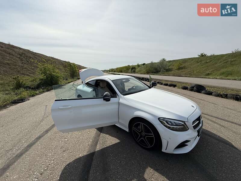 Купе Mercedes-Benz C-Class 2019 в Одессе
