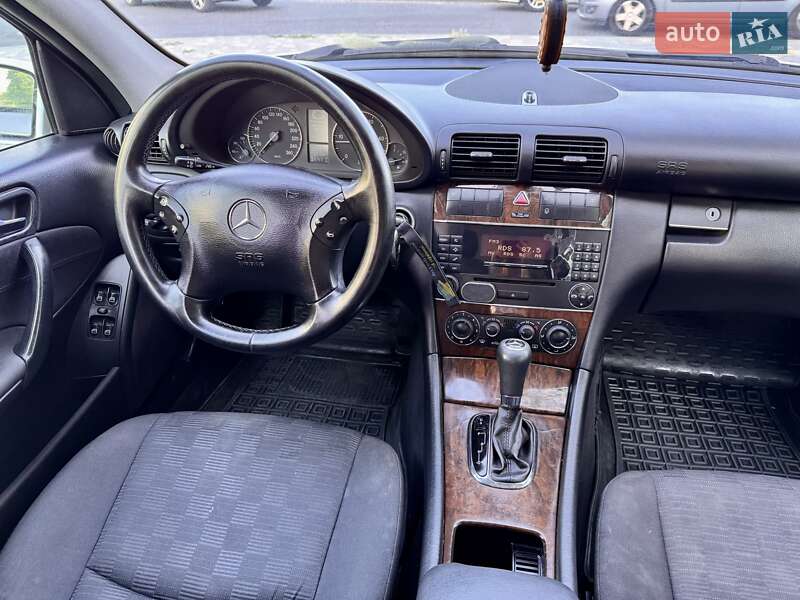 Универсал Mercedes-Benz C-Class 2007 в Одессе