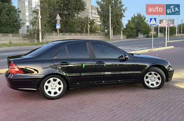 Седан Mercedes-Benz C-Class 2006 в 