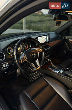 Седан Mercedes-Benz C-Class 2012 в 