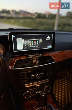 Седан Mercedes-Benz C-Class 2012 в 