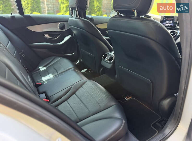 Седан Mercedes-Benz C-Class 2015 в Ивано-Франковске