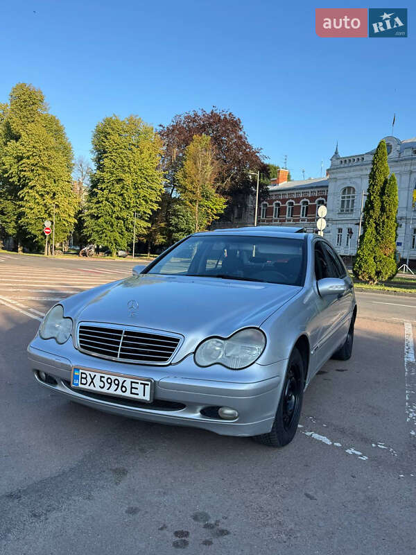 Mercedes-Benz C-Class 2002