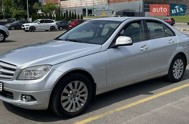 Седан Mercedes-Benz C-Class 2007 в 