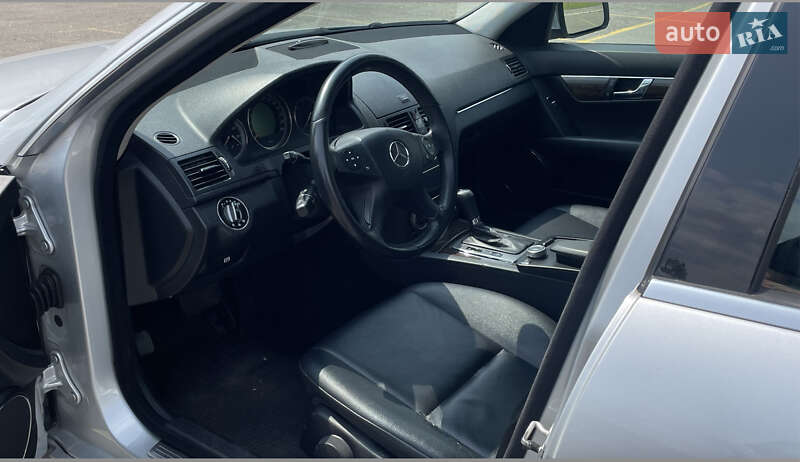 Седан Mercedes-Benz C-Class 2007 в Києві