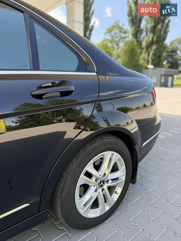 Седан Mercedes-Benz C-Class 2012 в Мостиській