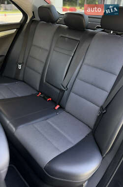 Седан Mercedes-Benz C-Class 2012 в 