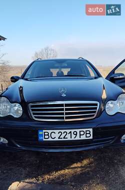 Универсал Mercedes-Benz C-Class 2004 в 