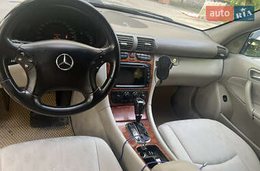 Седан Mercedes-Benz C-Class 2004 в 