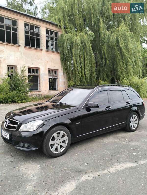 Универсал Mercedes-Benz C-Class 2011 в Рожище фото 2 Универсал Mercedes-Benz C-Class 2011 в Рожище