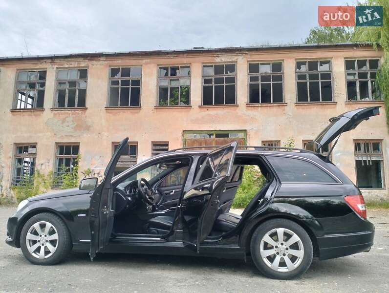 Универсал Mercedes-Benz C-Class 2011 в Рожище фото 10 Универсал Mercedes-Benz C-Class 2011 в Рожище