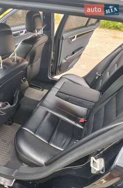 Универсал Mercedes-Benz C-Class 2011 в 