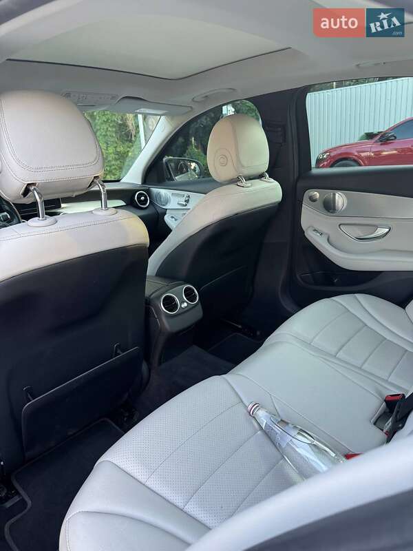 Седан Mercedes-Benz C-Class 2014 в Киеве фото 13 Седан Mercedes-Benz C-Class 2014 в Киеве