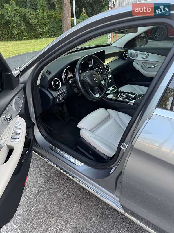Седан Mercedes-Benz C-Class 2014 в Киеве фото 10 Седан Mercedes-Benz C-Class 2014 в Киеве