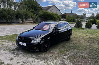 Універсал Mercedes-Benz C-Class 2008 в Охтирці