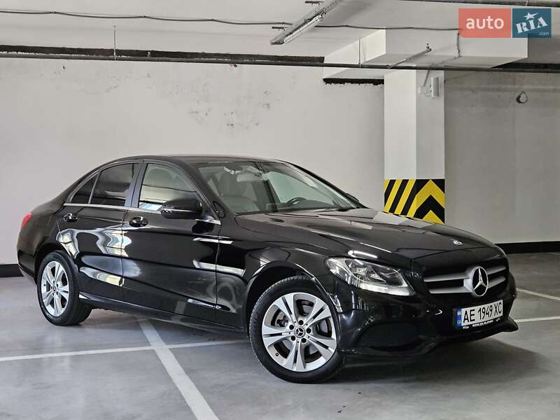 Mercedes-Benz C-Class 2018