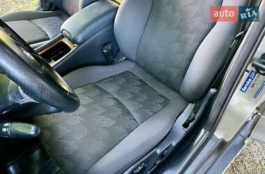 Седан Mercedes-Benz C-Class 2002 в 