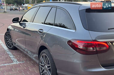 Универсал Mercedes-Benz C-Class 2018 в 