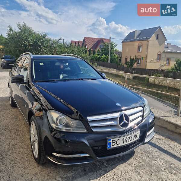 Mercedes-Benz C-Class 2012