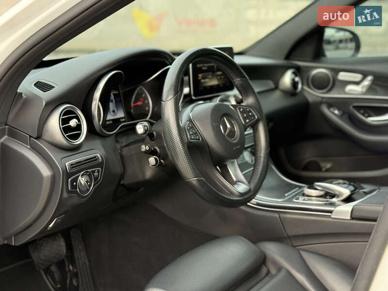Седан Mercedes-Benz C-Class 2018 в Ивано-Франковске