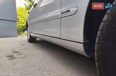 Універсал Mercedes-Benz C-Class 2003 в 