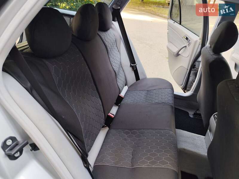 Універсал Mercedes-Benz C-Class 2003 в Кропивницькому