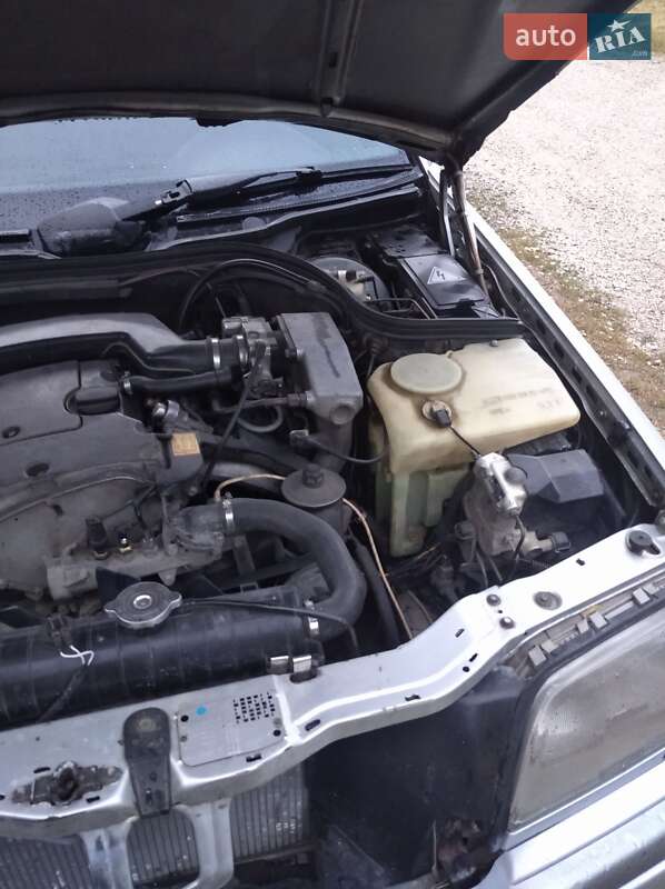 Седан Mercedes-Benz C-Class 1994 в Волочиске