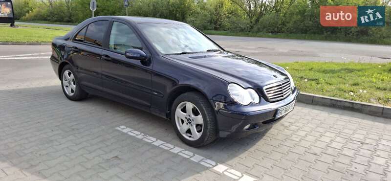 Седан Mercedes-Benz C-Class 2003 в Івано-Франківську
