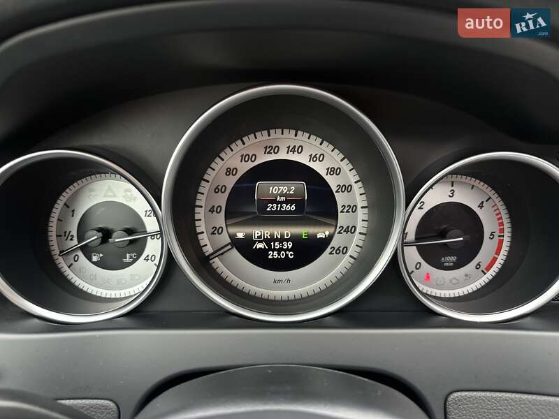 Универсал Mercedes-Benz C-Class 2013 в Мукачево фото 32 Универсал Mercedes-Benz C-Class 2013 в Мукачево