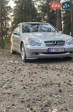 Седан Mercedes-Benz C-Class 2002 в Харькове
