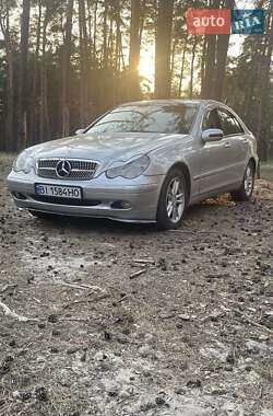 Седан Mercedes-Benz C-Class 2002 в 