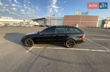Универсал Mercedes-Benz C-Class 2001 в 