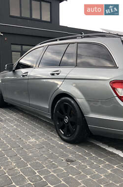 Универсал Mercedes-Benz C-Class 2010 в 