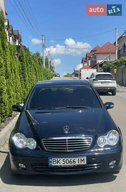 Седан Mercedes-Benz C-Class 2007 в 