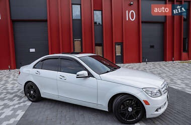 Седан Mercedes-Benz C-Class 2010 в 