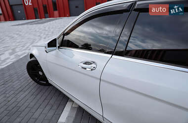 Седан Mercedes-Benz C-Class 2010 в 