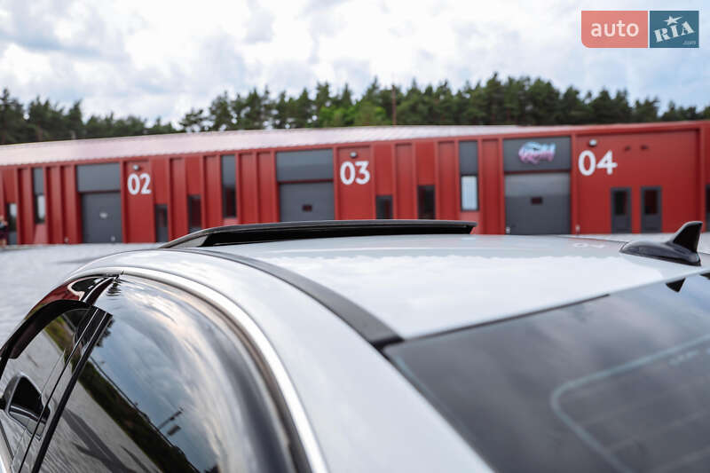 Седан Mercedes-Benz C-Class 2010 в Львове