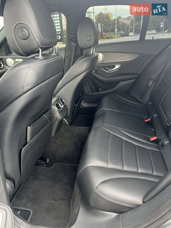 Седан Mercedes-Benz C-Class 2015 в Луцьку