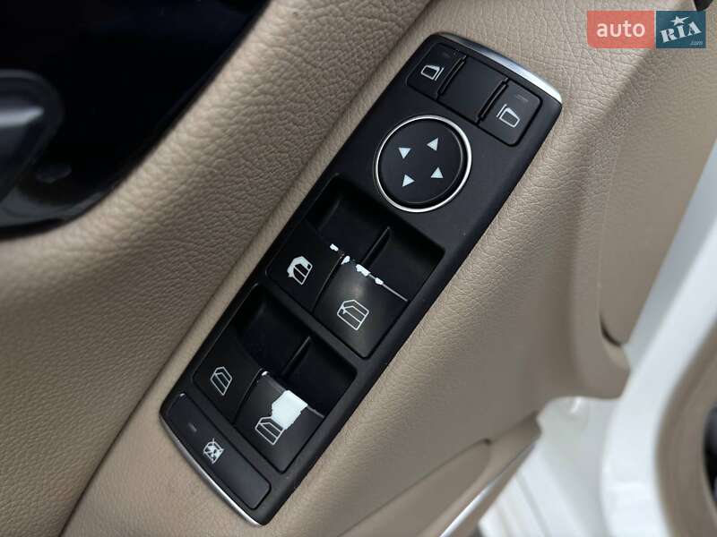 Седан Mercedes-Benz C-Class 2013 в Києві