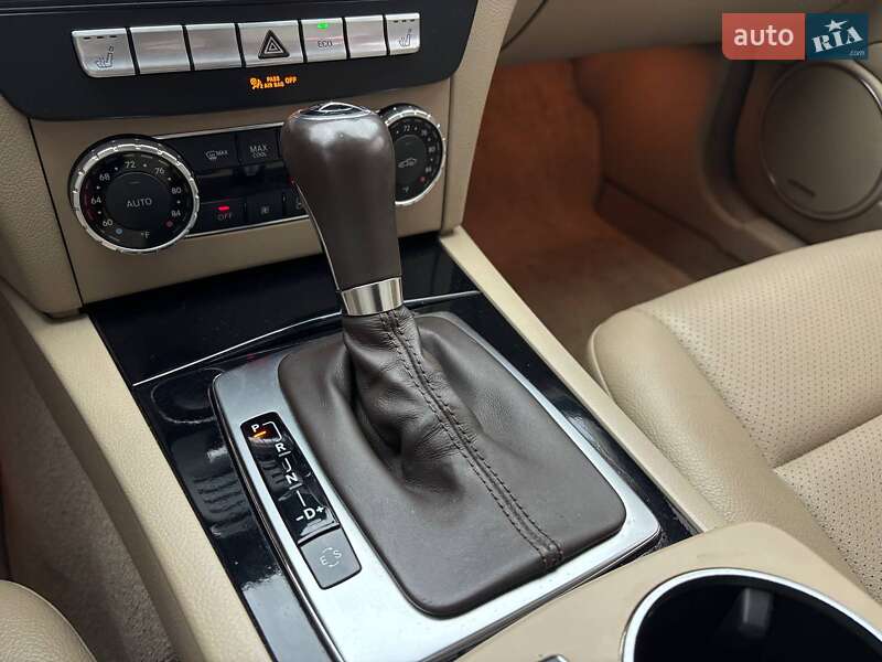 Седан Mercedes-Benz C-Class 2013 в Києві