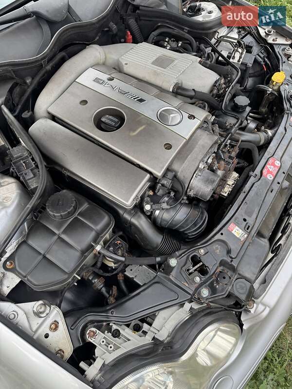 Седан Mercedes-Benz C-Class 2003 в 