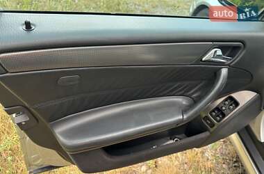 Седан Mercedes-Benz C-Class 2003 в 