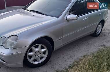 Седан Mercedes-Benz C-Class 2001 в 