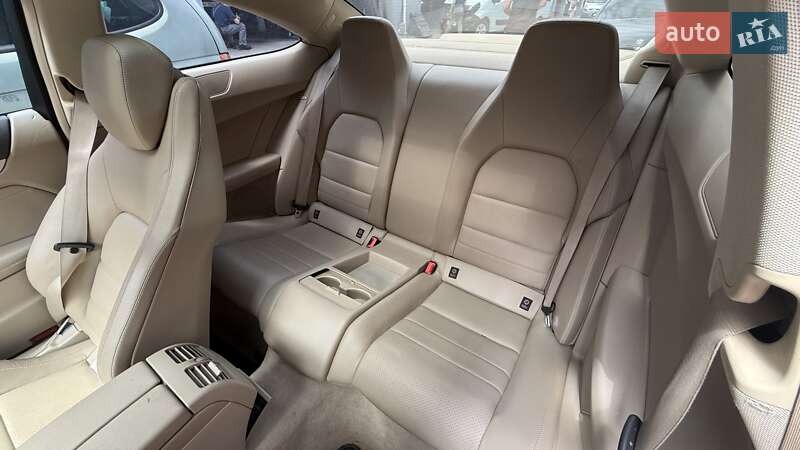 Купе Mercedes-Benz C-Class 2012 в Києві